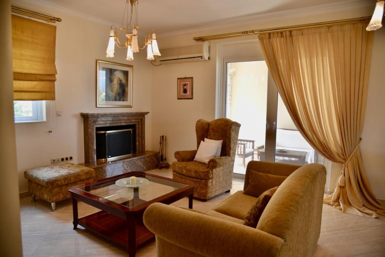 Βίλα Αμαλία Ναύπλιο Bagian luar foto